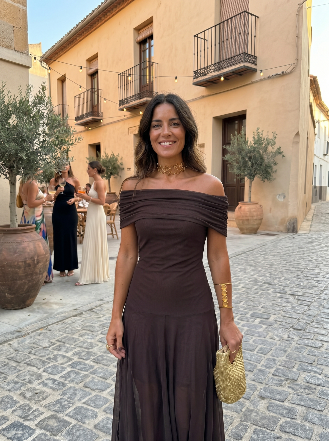 Maya | Elegant and simple maxi dress